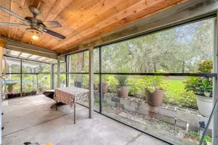 22850 Winterwillow Ln, Eustis, FL 32736 - Photo 11