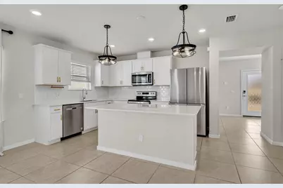 2092 Cross Prairie Parkway, Kissimmee, FL 34744 - Photo 11
