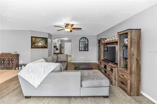 4510 Barbuda Dr, Tavares, FL 32778 - Photo 11