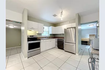 109 N Oakland Street, Leesburg, FL 34748 - Photo 9