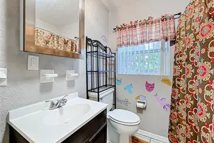 109 N Oakland St, Leesburg, FL 34748 - Photo 19