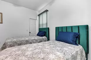 379 Villa Sorrento Cir, Haines City, FL 33844 - Photo 33