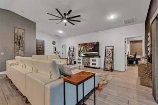 379 Villa Sorrento Cir, Haines City, FL 33844 - Photo 17