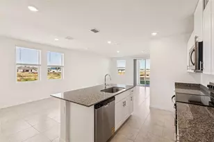 879 Sunshower Dr, Haines City, FL 33844 - Photo 5