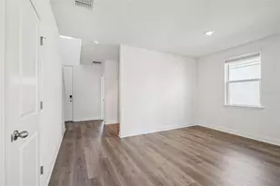 843 Sunshower Dr, Haines City, FL 33844 - Photo 7