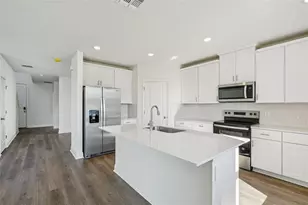 843 Sunshower Dr, Haines City, FL 33844 - Photo 13