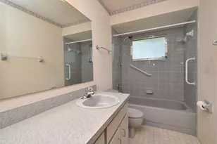 1045 Windbrook Dr, Deltona, FL 32725 - Photo 33