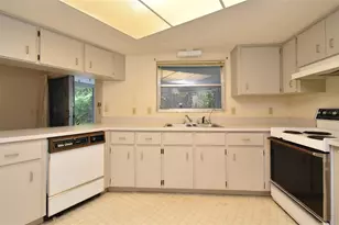 1045 Windbrook Dr, Deltona, FL 32725 - Photo 25