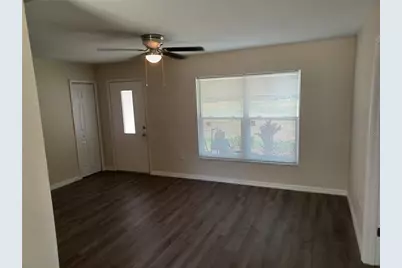 306 W Primrose Lane, Lady Lake, FL 32159 - Photo 11