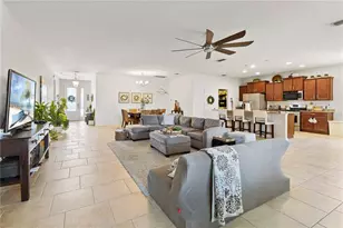 637 Bluehearts Trl, Deland, FL 32724 - Photo 15