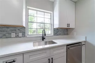 1057 Angora St, Deltona, FL 32725 - Photo 9