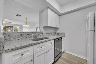 5089 Eaglesmere Dr, Orlando, FL 32819 - Photo 7