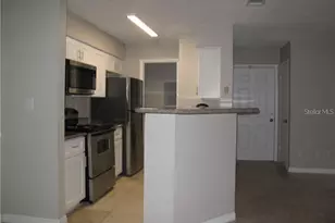 216 Afton Square, Altamonte Springs, FL 32714 - Photo 9