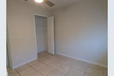 1427 NE 8th Place, Cape Coral, FL 33909 - Photo 13