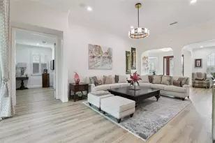 693 San Raphael St, Poinciana, FL 34759 - Photo 5