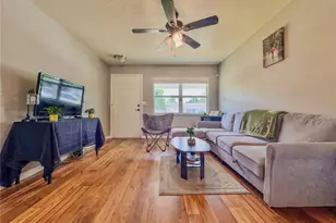 4849 Victory Dr, Orlando, FL 32808 - Photo 5