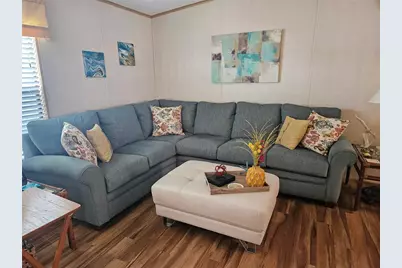 4904 4th C Street E, Bradenton, FL 34203 - Photo 3