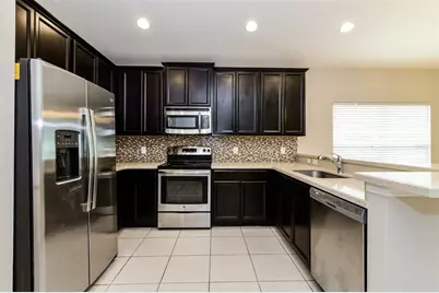 216 Whispering Pines Way, Davenport, FL 33837 - Photo 5