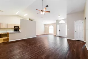 605 Dorothy Cir, Eustis, FL 32726 - Photo 3