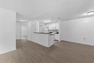 5459 Vineland Rd, Orlando, FL 32811 - Photo 5