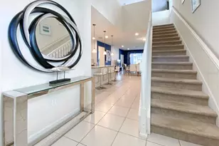 8956 Zurich Ln, Kissimmee, FL 34747 - Photo 5