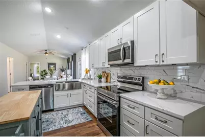 1012 E Hazzard Avenue, Eustis, FL 32726 - Photo 5