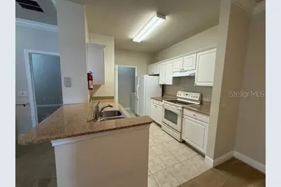 330 Southern Pecan Circle #204, Winter Garden, FL 34787 - Photo 5