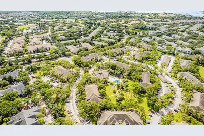 2632 Robert Trent Jones Drive #136, Orlando, FL 32835 - Photo 29