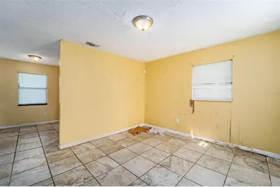 624 NW 3rd Avenue, Webster, FL 33597 - Photo 5