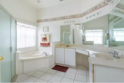 11555 Blackmoor Drive, Orlando, FL 32837 - Photo 17