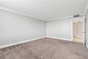 400 E Colonial Dr, Orlando, FL 32803 - Photo 13