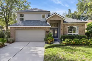 1000 N Lake Claire Cir, Oviedo, FL 32765 - Photo 1