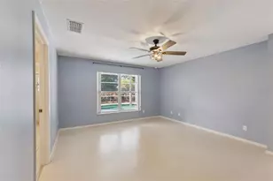 1000 N Lake Claire Cir, Oviedo, FL 32765 - Photo 23
