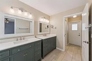 1000 N Lake Claire Cir, Oviedo, FL 32765 - Photo 25