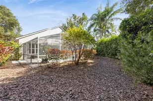 1000 N Lake Claire Cir, Oviedo, FL 32765 - Photo 39