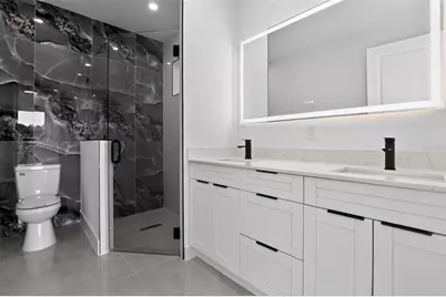 523 NW 26th Place, Cape Coral, FL 33993 - Photo 11