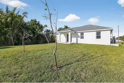 523 NW 26th Place, Cape Coral, FL 33993 - Photo 15