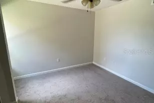 5466 Pine Creek Dr, Orlando, FL 32811 - Photo 11