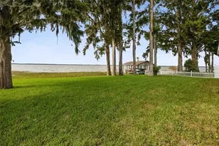 2635 Lake Eustis Dr, Tavares, FL 32778 - Photo 33