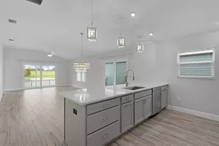 6230 Dingman Wy, The Villages, FL 32163 - Photo 7