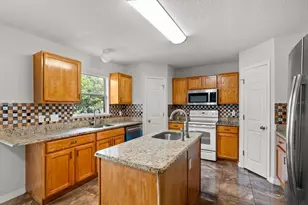 5328 Michael Dr, Winter Haven, FL 33884 - Photo 11