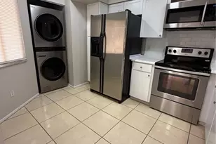 4320 Middlebrook Rd, Orlando, FL 32811 - Photo 3