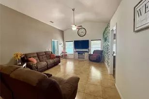 712 Spring Cavern Ave, Orange City, FL 32763 - Photo 9