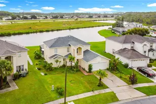 5035 Heatherlake Terrace, Kissimmee, FL 34758 - Photo 3