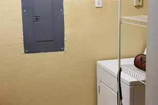 8909 Legacy Ct, Kissimmee, FL 34747 - Photo 9