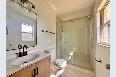 1432 Lantry Court, Orlando, FL 32804 - Photo 11