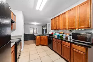 6304 Red Herring Dr, Winter Haven, FL 33881 - Photo 9