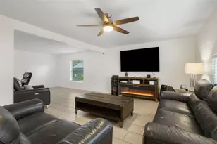 3020 Norvell Ct, Deltona, FL 32738 - Photo 7