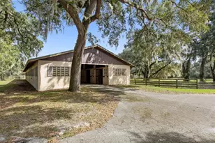 551 NE 200th Ave, Williston, FL 32696 - Photo 17