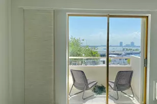 7904 West Dr, North Bay Village, FL 33141 - Photo 15